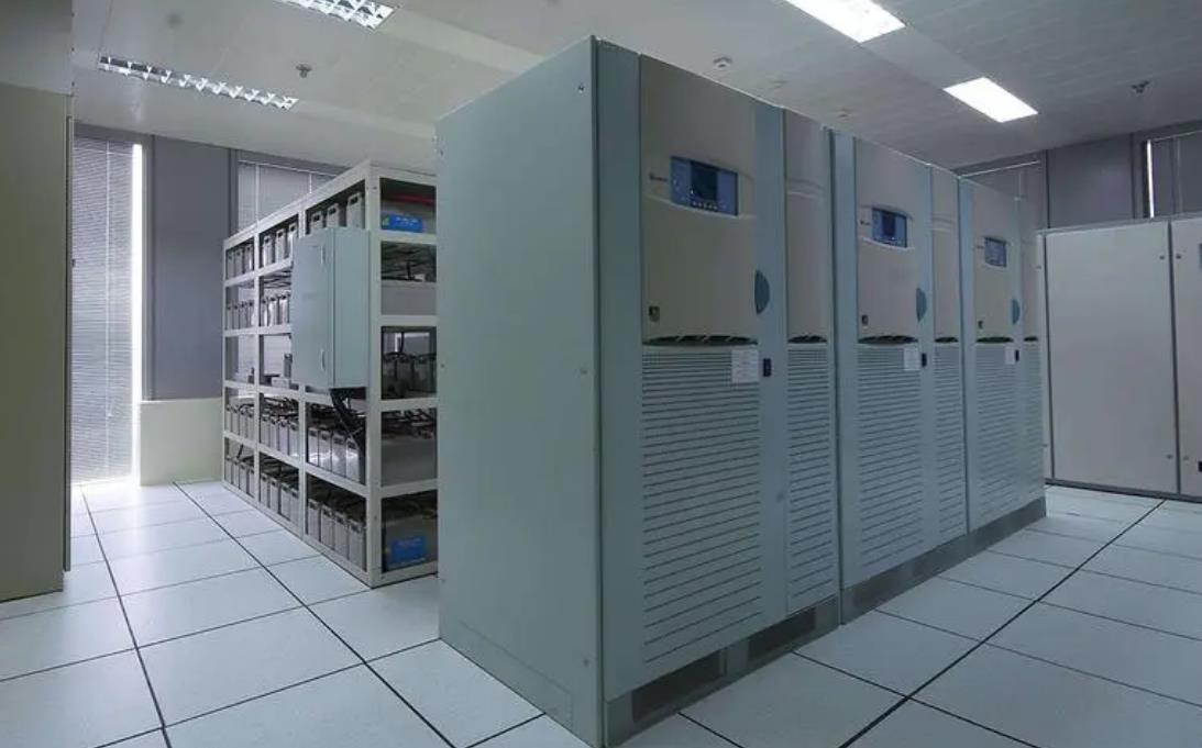 君山发电机自启装置的价格大概是多少？