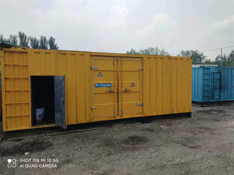 君山200KW柴油发电机组需要配备什么型号的电缆线？