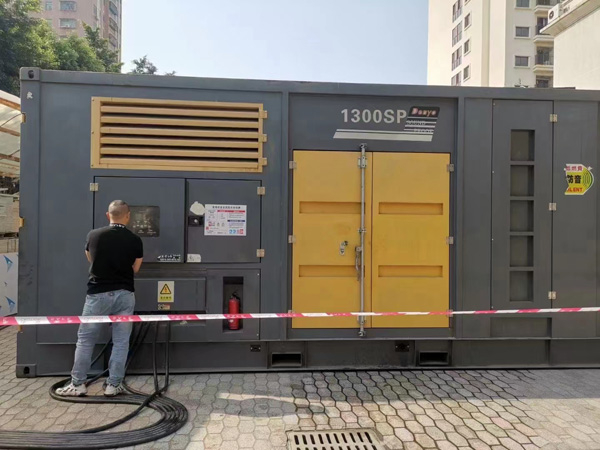 君山500KW发电机组冬季应该配多大的启动电瓶？