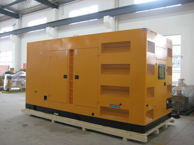 君山不同类型的发电机组在冬季保养时的注意事项有何差异？